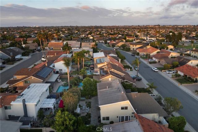 9601 Dumbreck Drive, Huntington Beach, CA 92646