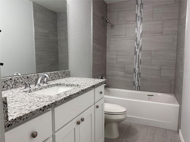 9 MALAUKA CIRCLE, Ocklawaha, FL 32179