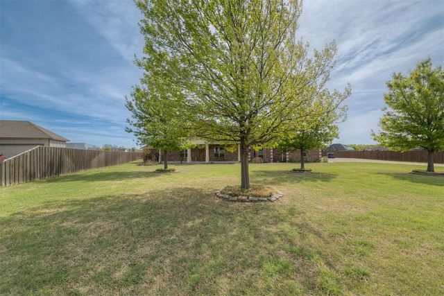 10608 Oaksplinter Lane, Oklahoma City, OK 73173