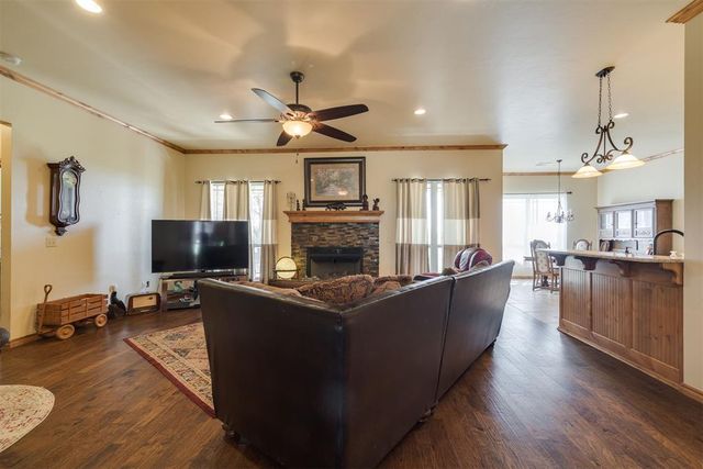10608 Oaksplinter Lane, Oklahoma City, OK 73173