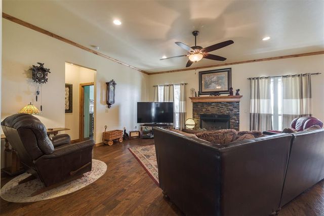 10608 Oaksplinter Lane, Oklahoma City, OK 73173