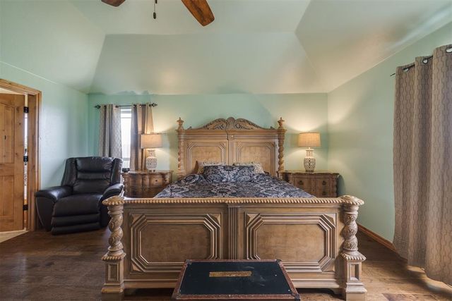 10608 Oaksplinter Lane, Oklahoma City, OK 73173
