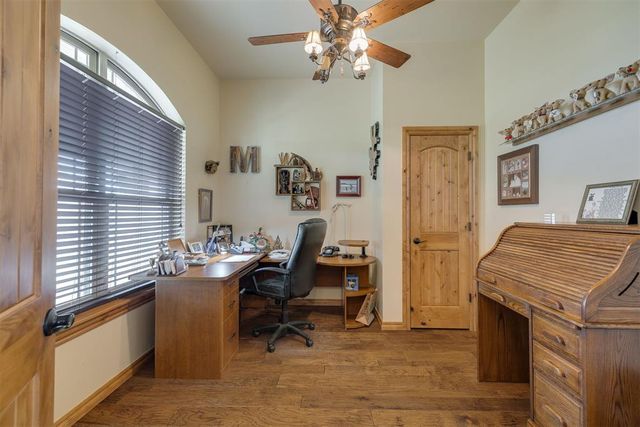 10608 Oaksplinter Lane, Oklahoma City, OK 73173