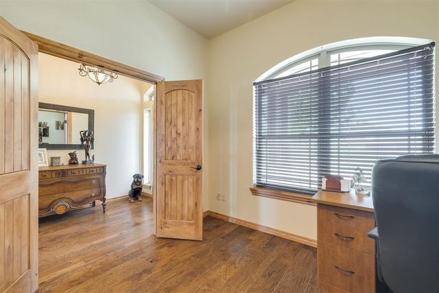 10608 Oaksplinter Lane, Oklahoma City, OK 73173