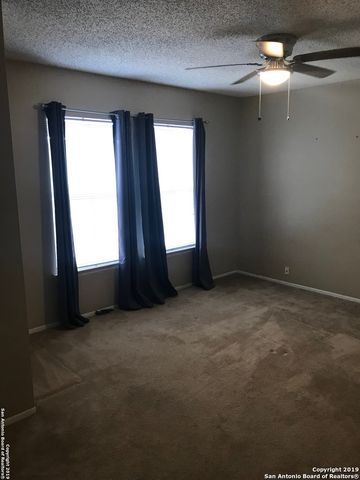 15010 Digger Dr, San Antonio, TX 78247