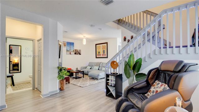 3494 W 106th Ter, Hialeah, FL 33018