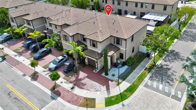 3494 W 106th Ter, Hialeah, FL 33018