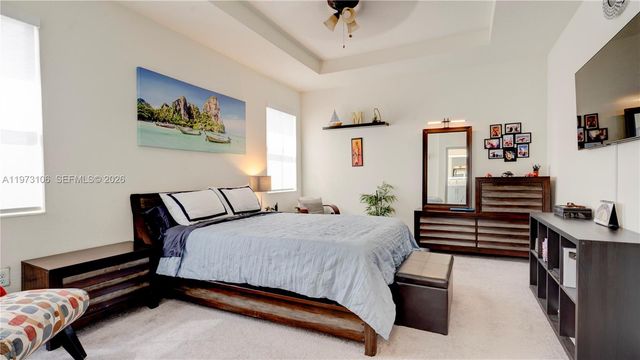 3494 W 106th Ter, Hialeah, FL 33018