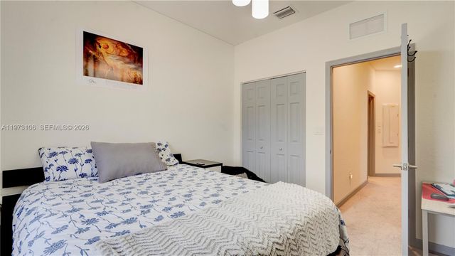 3494 W 106th Ter, Hialeah, FL 33018