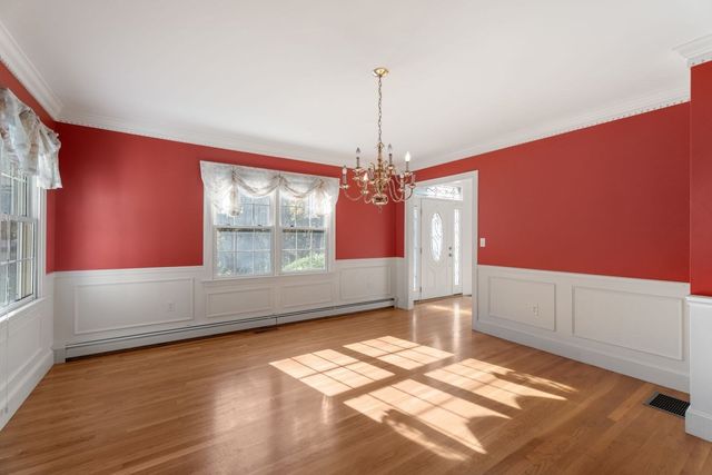 340 Weston Road, Wellesley, MA 02482