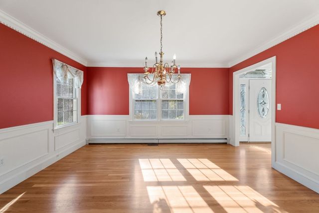 340 Weston Road, Wellesley, MA 02482