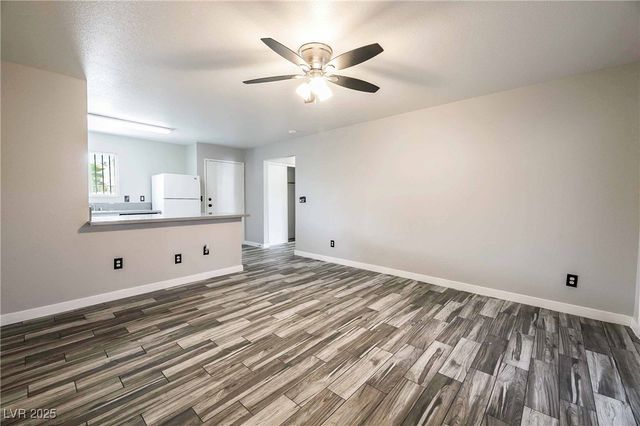 5326 Swenson Street 61, Las Vegas, NV 89119