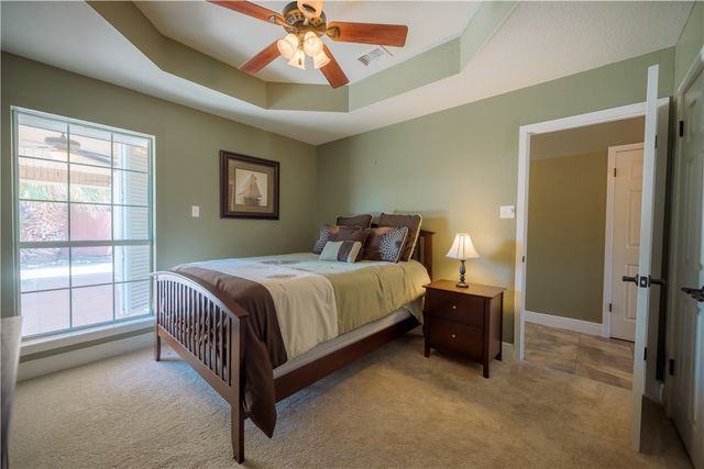 14965 Schooner Dr, Corpus Christi, TX 78418