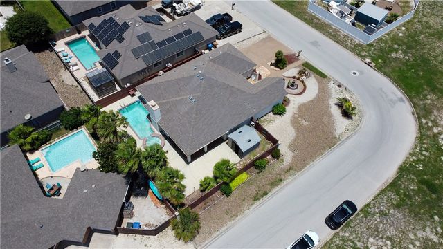 14965 Schooner Dr, Corpus Christi, TX 78418