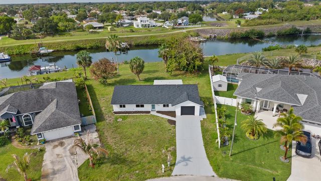 2674 SW Monterrey Lane, Port St. Lucie, FL 34953