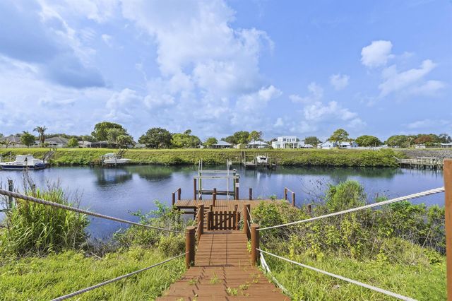 2674 SW Monterrey Lane, Port St. Lucie, FL 34953