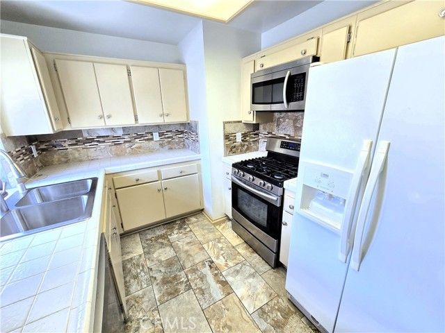 12651 Glendale Circle, Stanton, CA 90680