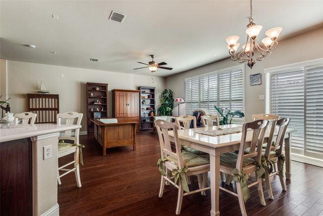 416 Hunt Drive, Lewisville, TX 75067