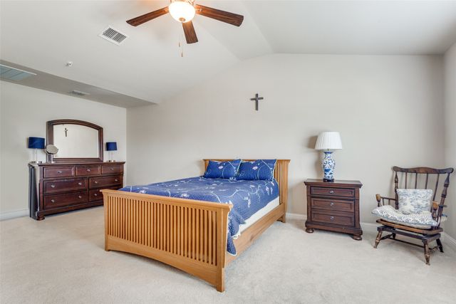 416 Hunt Drive, Lewisville, TX 75067