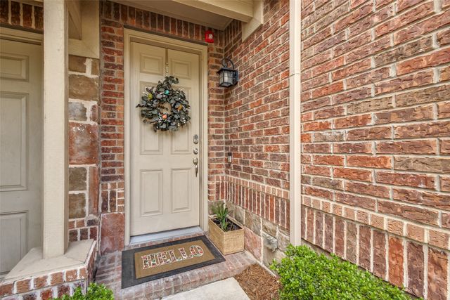 416 Hunt Drive, Lewisville, TX 75067