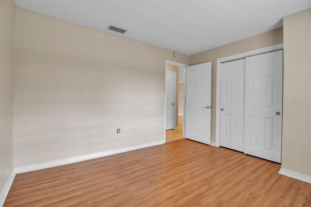 960 LA COSTA CIRCLE 2, Sarasota, FL 34237