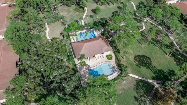 960 LA COSTA CIRCLE 2, Sarasota, FL 34237