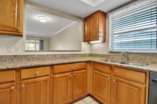 960 LA COSTA CIRCLE 2, Sarasota, FL 34237