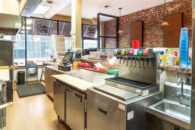 10 Market St, Downtown Pgh, PA 15222