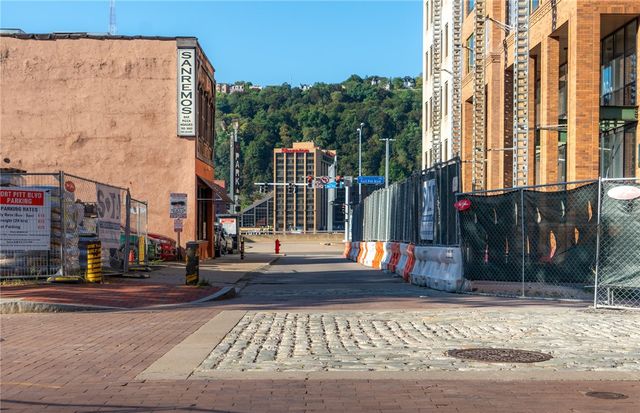 10 Market St, Downtown Pgh, PA 15222