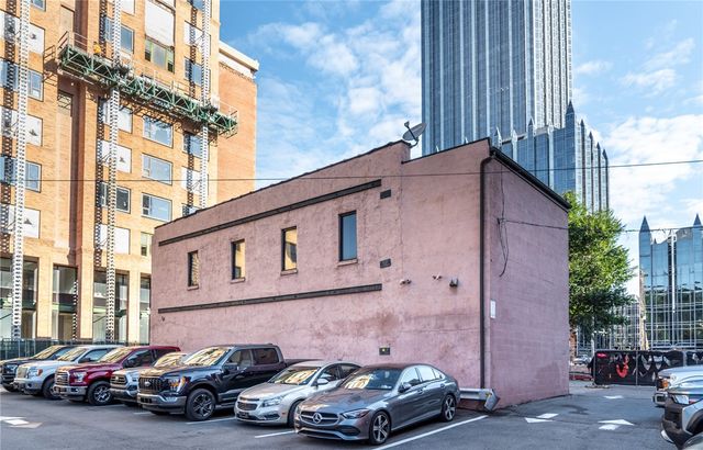 10 Market St, Downtown Pgh, PA 15222