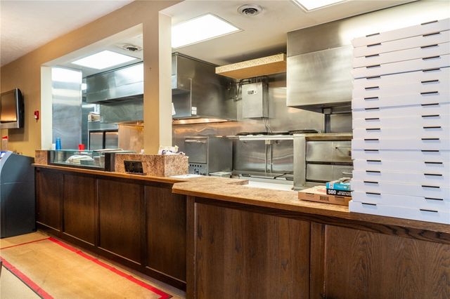10 Market St, Downtown Pgh, PA 15222