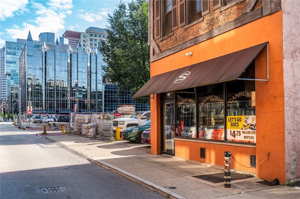 10 Market St, Downtown Pgh, PA 15222