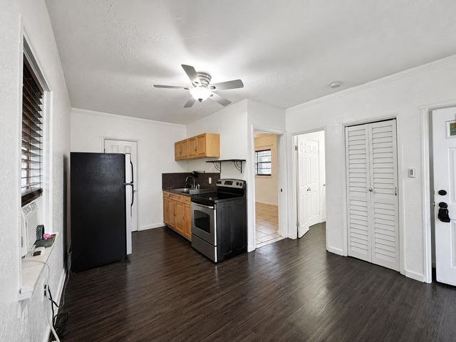 1857 Buchanan Street 9, Hollywood, FL 33020