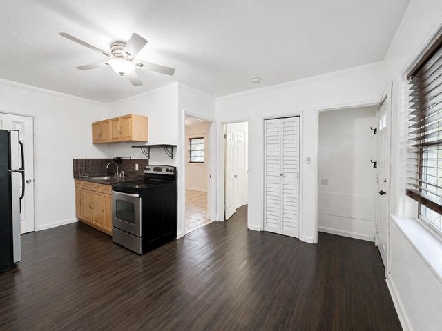 1857 Buchanan Street 9, Hollywood, FL 33020
