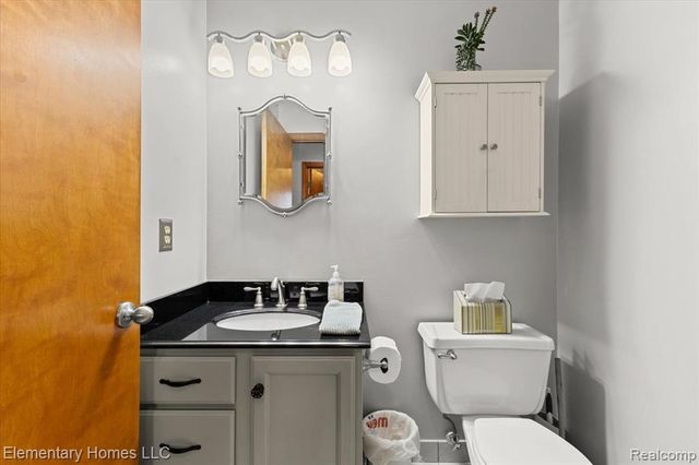 51637 Baker Road, Chesterfield, MI 48047