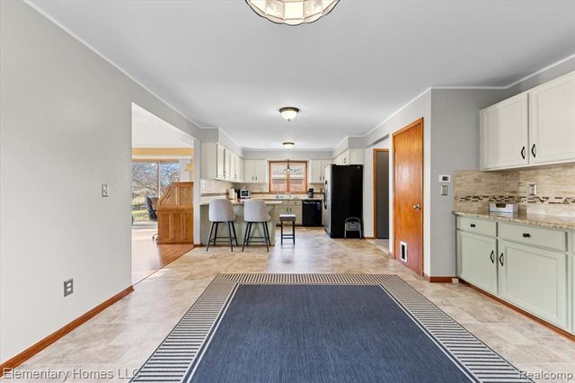 51637 Baker Road, Chesterfield, MI 48047