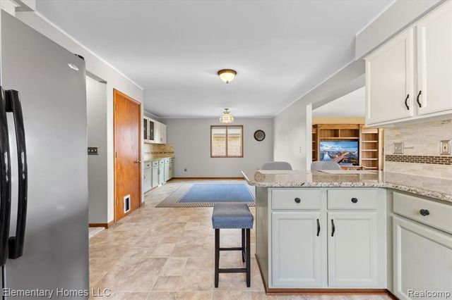 51637 Baker Road, Chesterfield, MI 48047