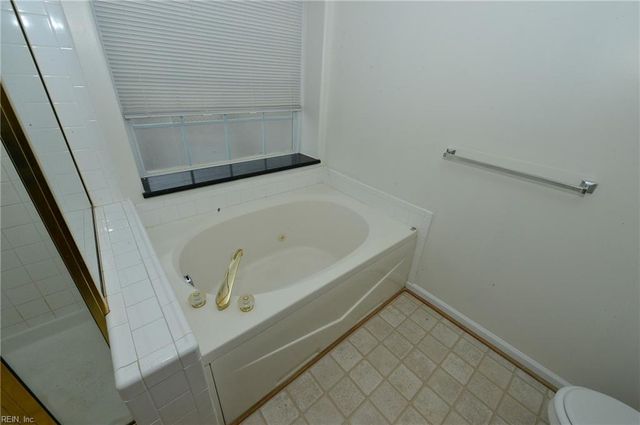 4027 Palmer CT, Suffolk, VA 23435