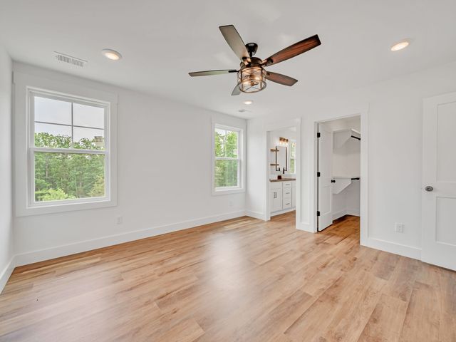 5800 Sanders rd, Lyles, TN 37098