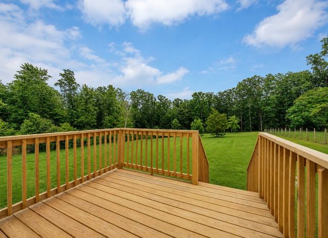 5800 Sanders rd, Lyles, TN 37098