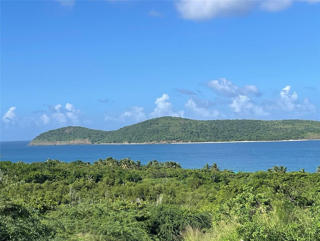 Image 4 of property listing at ZONI BEACH ESTATES CALLE B-1, FRAILES ROAD, Culebra, PR 00775