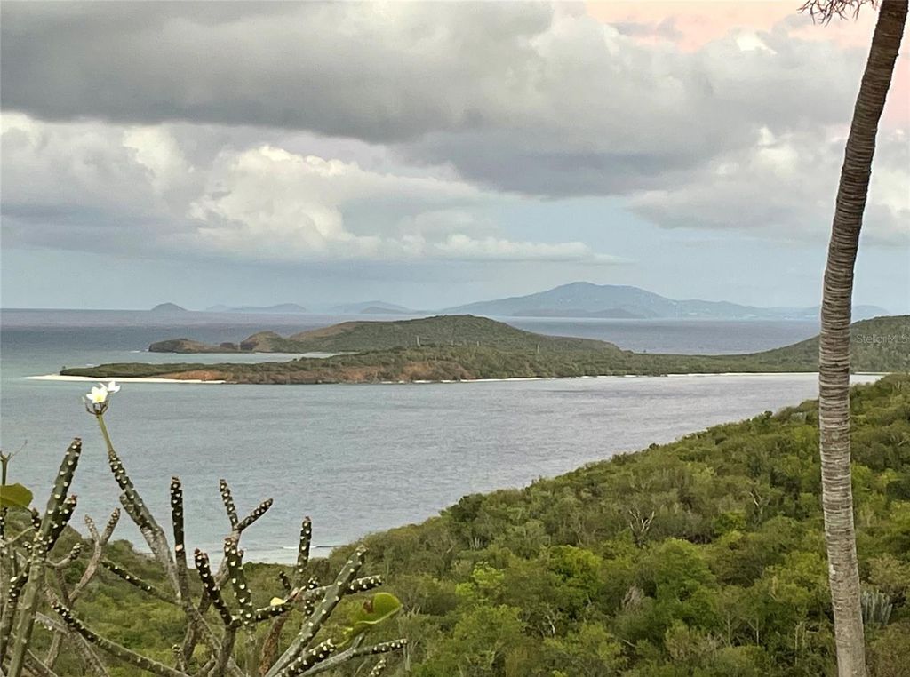 Image 7 of property listing at ZONI BEACH ESTATES CALLE B-1, FRAILES ROAD, Culebra, PR 00775