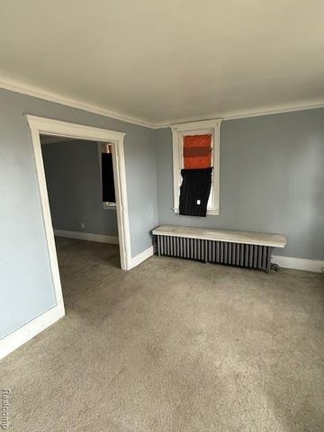 16845-7 Dolphin Street, Detroit, MI 48219