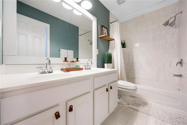219 Revillion Way, Woodstock, GA 30188