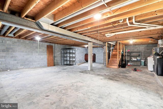 10831 ROSEWOOD DR, Hagerstown, MD 21740