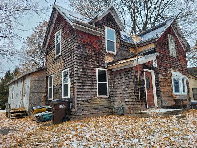 519 Boon Street, Cadillac, MI 49601