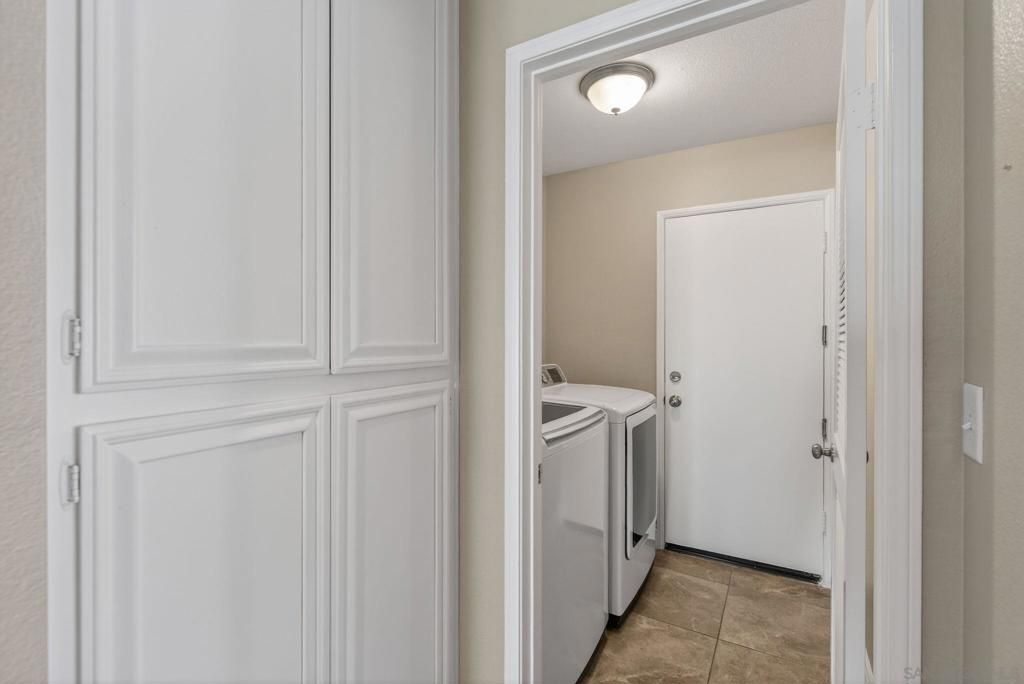 Image 17 of property listing at 40595 Symeron Way, Murrieta, CA 92562