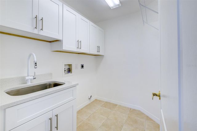 5121 GLADE FERN COURT, Sarasota, FL 34238