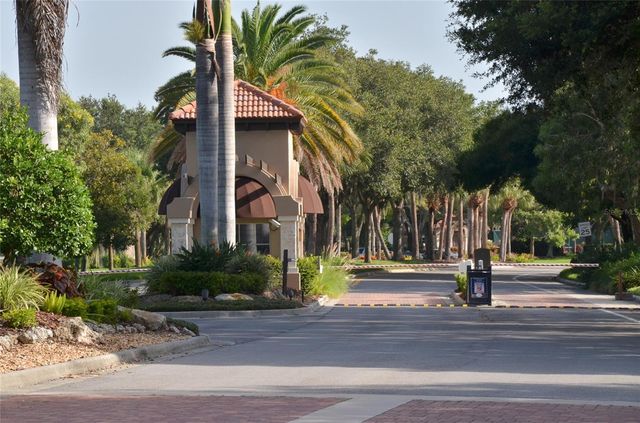 5121 GLADE FERN COURT, Sarasota, FL 34238
