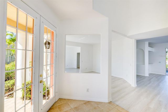 5121 GLADE FERN COURT, Sarasota, FL 34238